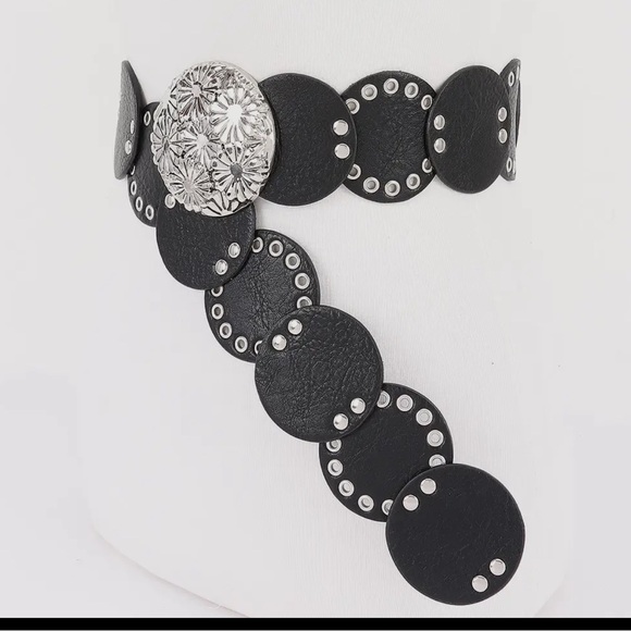 ShopEvelynne Black and Silver Floral Accent Belt main image 4